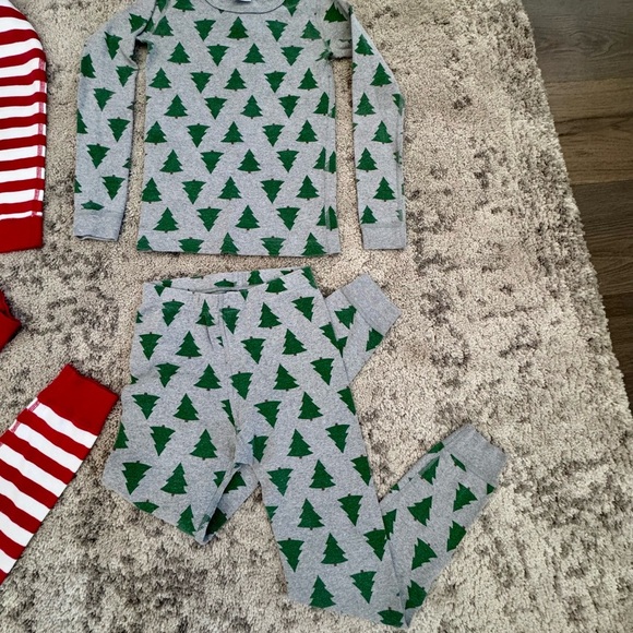 Hanna Andersson pajamas size 8 - Picture 3 of 7